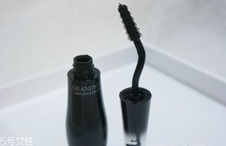 睫毛膏怎么刷好看?给你带来深邃双眸 睫毛膏怎么刷好看?给你带来深邃双眸