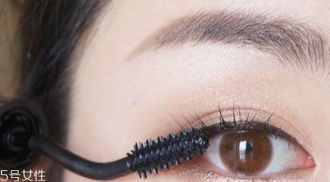 睫毛膏怎么刷好看?给你带来深邃双眸 睫毛膏怎么刷好看?给你带来深邃双眸