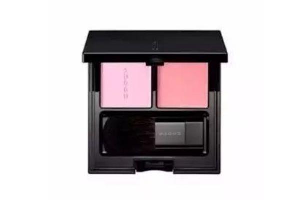 哪个牌子腮红比较好用 好用且减龄的腮红推荐 哪个牌子腮红比较好用 好用且减龄的腮红推荐