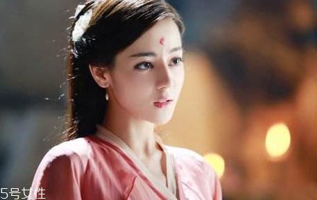 油性皮肤怎么去痘印最快 烦人痘印只需三步走