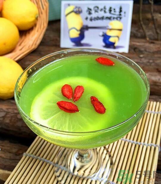 苦瓜汁怎么做好喝?苦瓜汁的做法有哪些? 苦瓜汁怎么做好喝?苦瓜汁的做法有哪些?