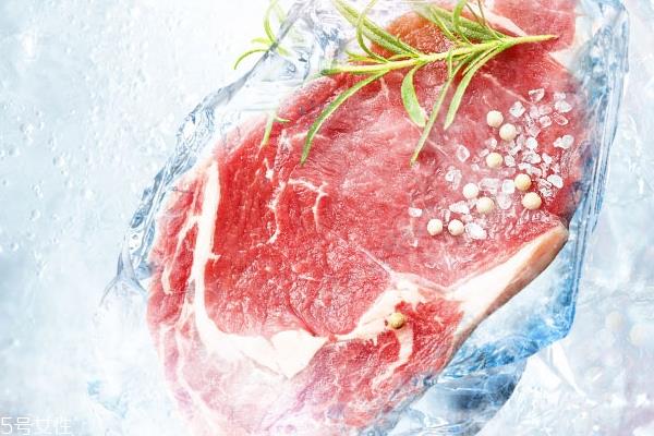 肋眼牛排是哪个部位 像眼球的牛肋脊 肋眼牛排是哪个部位 像眼球的牛肋脊