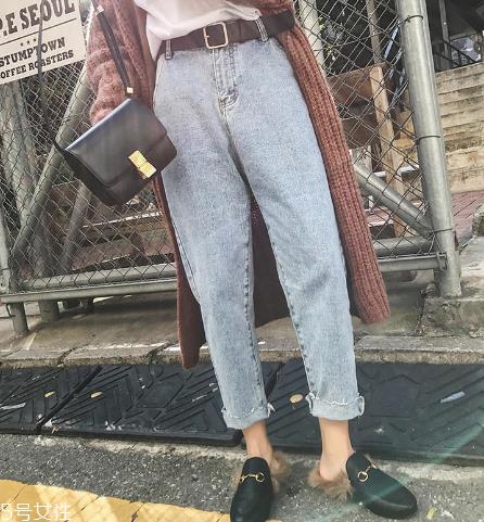 夏天穿什么样的牛仔裤显瘦？夏天适合穿什么牛仔裤