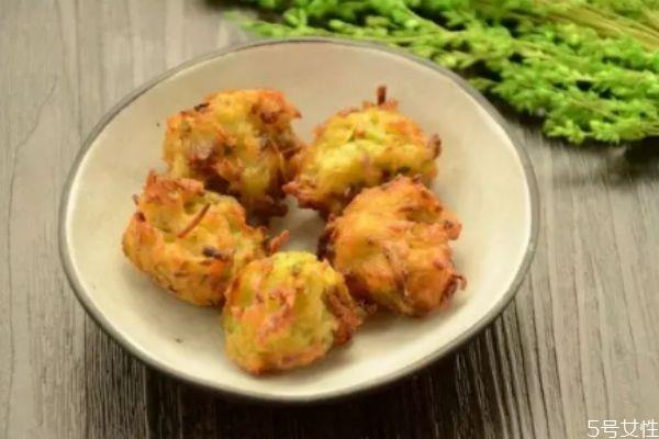 炸萝卜丸子怎么做好吃 炸萝卜丸子的简单做法 炸萝卜丸子怎么做好吃 炸萝卜丸子的简单做法