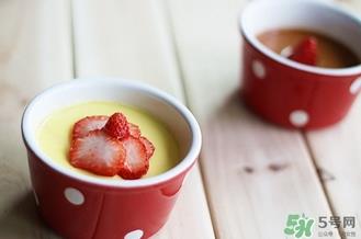 布丁和果冻的区别 布丁的功效作用 布丁和果冻的区别 布丁的功效作用