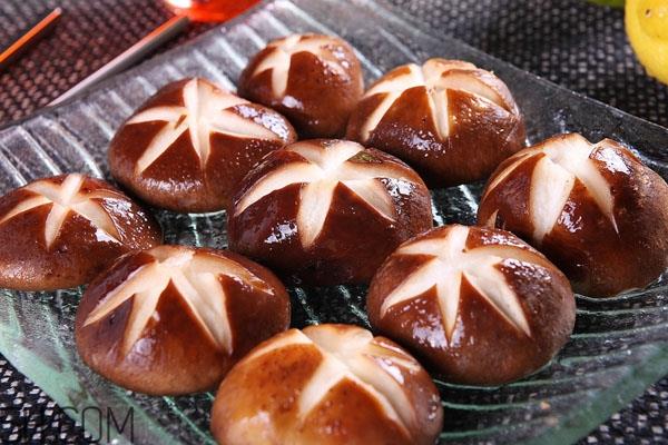 怀孕初期能吃香菇吗?宝宝可以吃香菇瘦肉粥吗? 怀孕初期能吃香菇吗?宝宝可以吃香菇瘦肉粥吗?