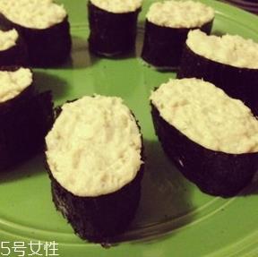 军舰寿司的做法 晒照必备技能 军舰寿司的做法 晒照必备技能