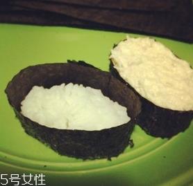 军舰寿司的做法 晒照必备技能 军舰寿司的做法 晒照必备技能