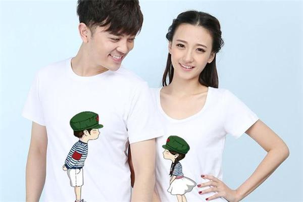 怎么安慰刚分手的人 能和刚分手的人谈恋爱吗 怎么安慰刚分手的人 能和刚分手的人谈恋爱吗