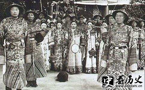 慈禧太后照片以及慈禧太后年轻时的照片