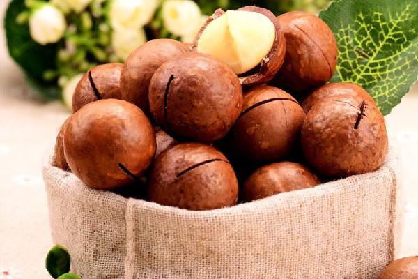 夏威夷果的奶香味是天然的吗 夏威夷果什么味道好吃 夏威夷果的奶香味是天然的吗 夏威夷果什么味道好吃