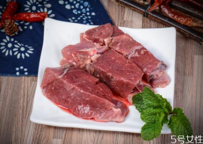 伏羊汤的做法 伏羊汤什么时候喝 伏羊汤的做法 伏羊汤什么时候喝