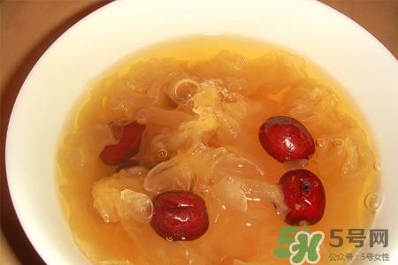 男人可以吃银耳红枣汤吗?银耳红枣汤男人不能吃吗? 男人可以吃银耳红枣汤吗?银耳红枣汤男人不能吃吗?