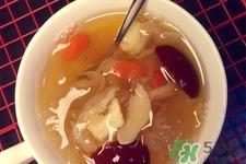 男人可以吃银耳红枣汤吗?银耳红枣汤男人不能吃吗? 男人可以吃银耳红枣汤吗?银耳红枣汤男人不能吃吗?