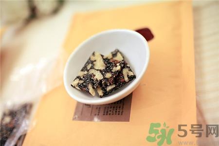 阿胶糕一天吃几块合适?阿胶糕什么时候吃最好?