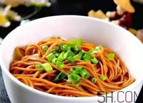 蚝油可以直接拌面吃吗？蚝油拌面的做法