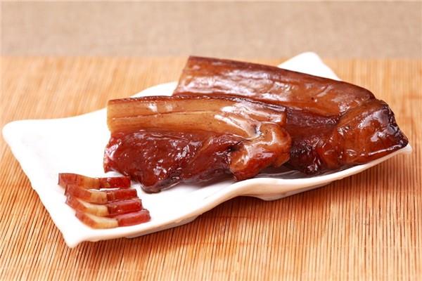 熏肉是生肉还是熟肉 熏肉可以存放多长时间 熏肉是生肉还是熟肉 熏肉可以存放多长时间
