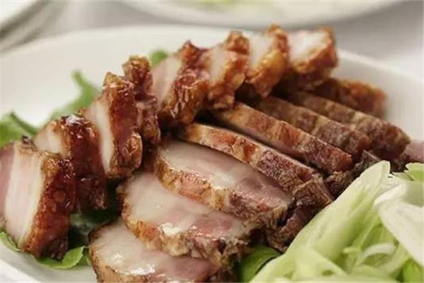 熏肉是生肉还是熟肉 熏肉可以存放多长时间 熏肉是生肉还是熟肉 熏肉可以存放多长时间