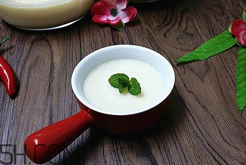 猪油熬黑了怎么办 猪油熬黑了能吃吗 猪油熬黑了怎么办 猪油熬黑了能吃吗