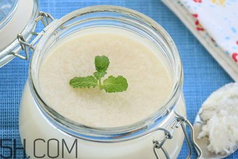 猪油熬黑了怎么办 猪油熬黑了能吃吗 猪油熬黑了怎么办 猪油熬黑了能吃吗