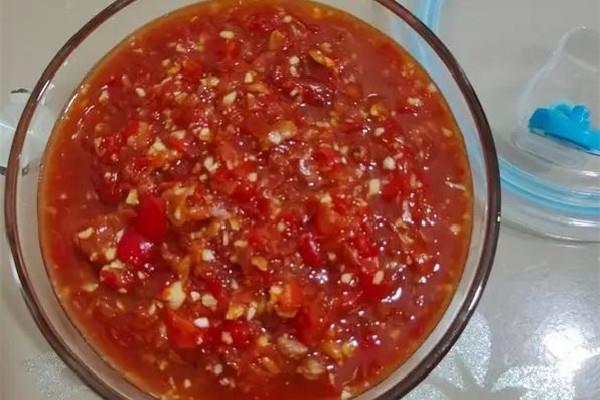 辣椒酱要腌制多长时间才好吃 辣椒酱放冰箱还是外面 辣椒酱要腌制多长时间才好吃 辣椒酱放冰箱还是外面