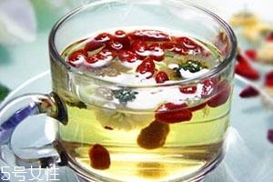 陈皮能和枸杞一起喝吗 陈皮枸杞茶功效 陈皮能和枸杞一起喝吗 陈皮枸杞茶功效