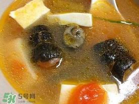 黄鳝和西红柿可以一起吃吗?黄鳝能和西红柿同吃吗? 黄鳝和西红柿可以一起吃吗?黄鳝能和西红柿同吃吗?