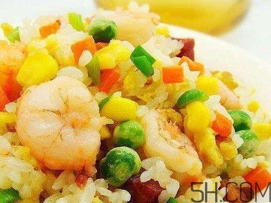 蛋炒饭会胖吗?蛋炒饭会上火吗? 蛋炒饭会胖吗?蛋炒饭会上火吗?