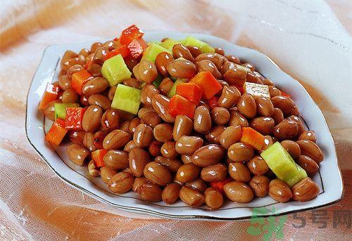 花生和黄瓜可以一起吃吗?花生和黄瓜一起吃会怎样