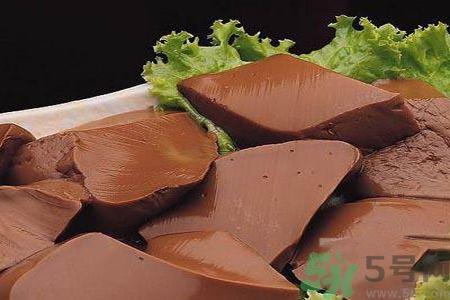 猪血的功效作用 猪血的营养价值食用禁忌 猪血的功效作用 猪血的营养价值食用禁忌