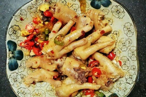 鸡爪热量高吗 鸡爪一次性适合吃多少