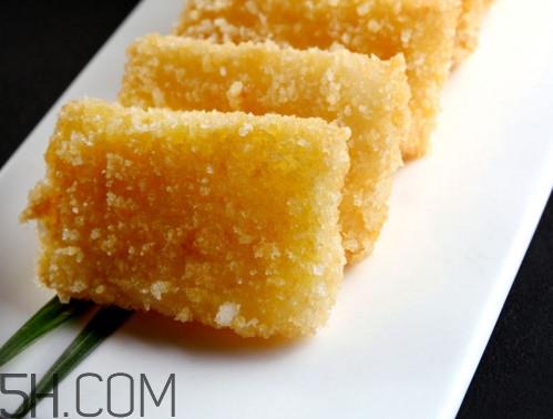 炸糍粑怎样才能不粘锅？炸糍粑要怎样才不爆呢