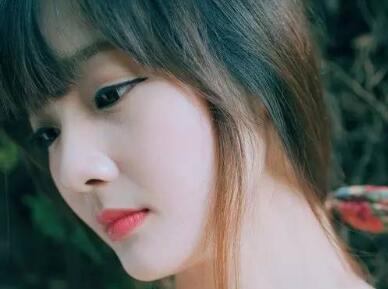 女生喜欢你的30个表现三