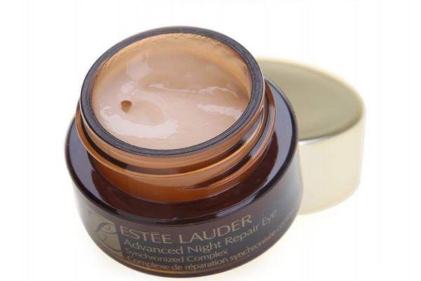 眼部精华和眼霜先用哪个 眼部精华和眼霜顺序