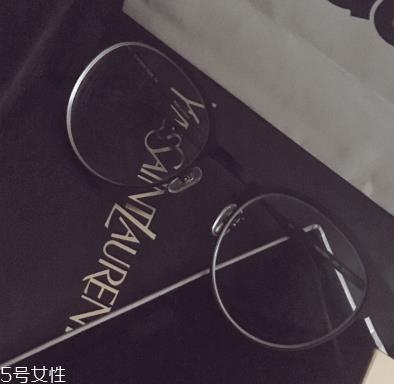 aojo眼镜什么档次？aojo眼镜档次介绍