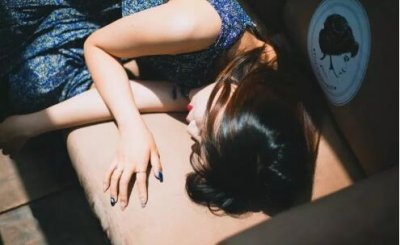 ​分手复联阶段女人不理你也不回复你信息怎么办？