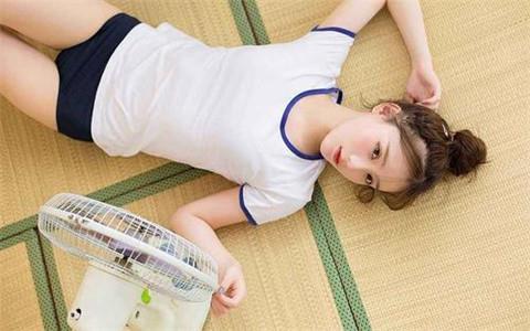 和女生聊天表白的套路