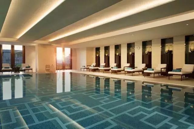 杭州泳池超全攻略!五星酒店泳池、性价比泳池,总有一款适合你!