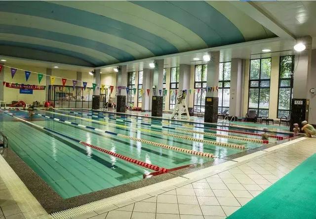 杭州泳池超全攻略!五星酒店泳池、性价比泳池,总有一款适合你!