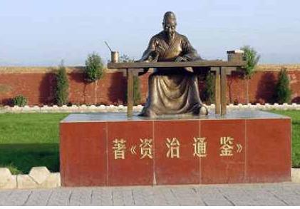 司马光砸缸的故事妇孺皆知，那么从缸里面救出的人到底是谁