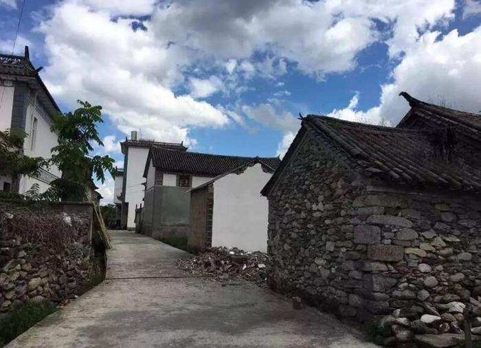 农村装天然气要交多少接口费？村干部：有规定的，补贴别忘领了