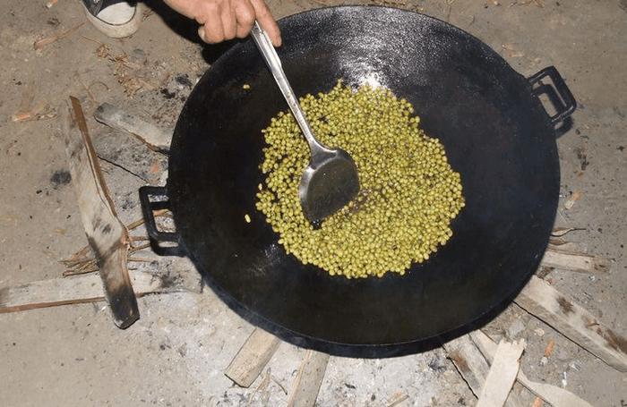 农村地里的野味，看似其貌不扬，吃起来却十分美味