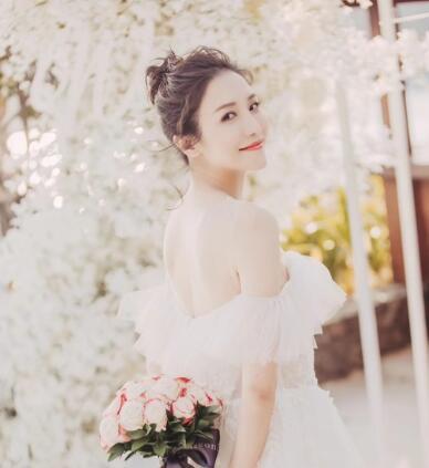 杨烁老婆是谁 原来她就是快乐星球中的欧阳老师