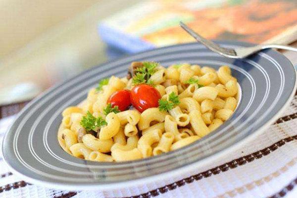 通心粉是什么做的 通心粉怎么煮才软 通心粉是什么做的 通心粉怎么煮才软