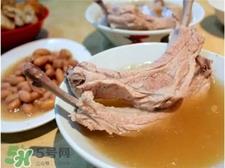 肉骨茶的功效 肉骨茶的作用 肉骨茶的功效 肉骨茶的作用