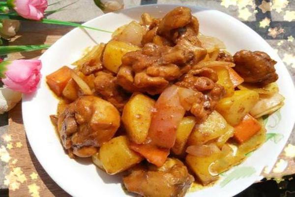 咖喱酱鸡块的做法 咖喱酱鸡块怎么做好吃 咖喱酱鸡块的做法 咖喱酱鸡块怎么做好吃