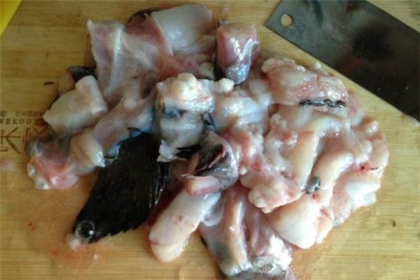 安康鱼哪里有毒 安康鱼哪个部位不能吃 安康鱼哪里有毒 安康鱼哪个部位不能吃