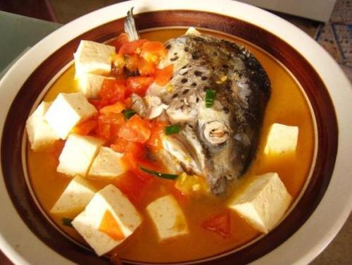 三文鱼豆腐汤的做法 三文鱼豆腐汤怎么做好吃 三文鱼豆腐汤的做法 三文鱼豆腐汤怎么做好吃