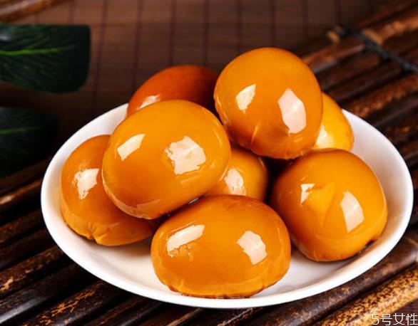 茶叶蛋会不会长胖 茶叶蛋和水煮蛋哪个更减肥 茶叶蛋会不会长胖 茶叶蛋和水煮蛋哪个更减肥