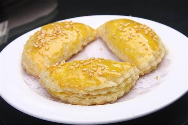 榴莲酥用高筋面粉还是低筋面粉做 榴莲酥哪里的最好吃 榴莲酥用高筋面粉还是低筋面粉做 榴莲酥哪里的最好吃